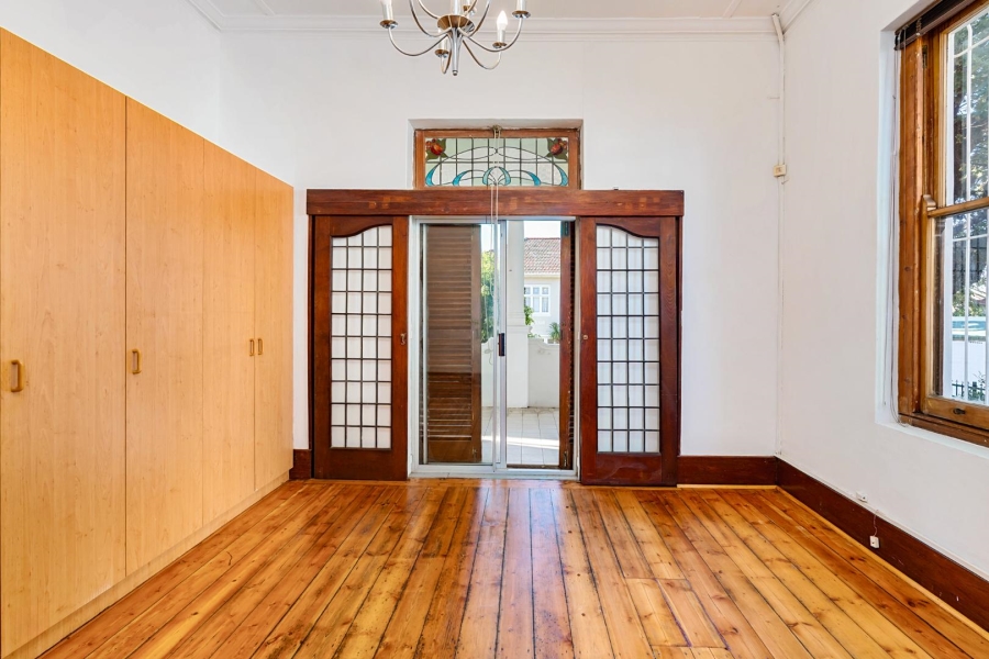 3 Bedroom Property for Sale in Tamboerskloof Western Cape